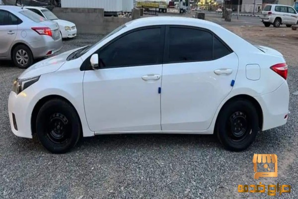 تويوتا كورولا للبيع