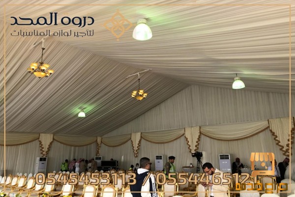 خيام اوربية جلسات خارجية