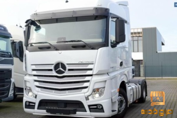 امتلك  شاحنه مرسيدس بمواصفات ممتازة