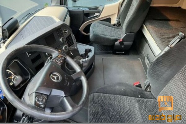 شاحنه مرسيدس اكتروس بافضل سعر للبيع